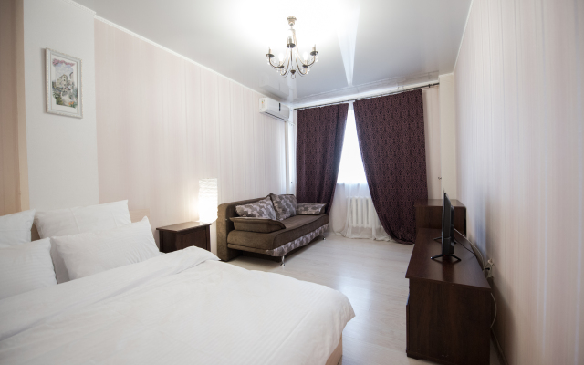 Апартаменты Smile Apartments с Балконом в Золотом Квадрате ЗЖМ