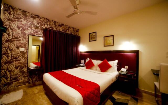 Breeze Suites Hotel