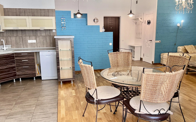 Apartamenty na Cernomorskoj nabereznoj 1g