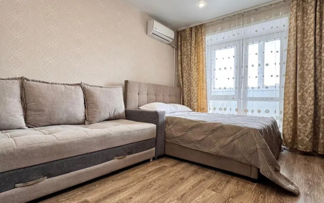 Na Ulitse Amurskaya 55/3 Apartments