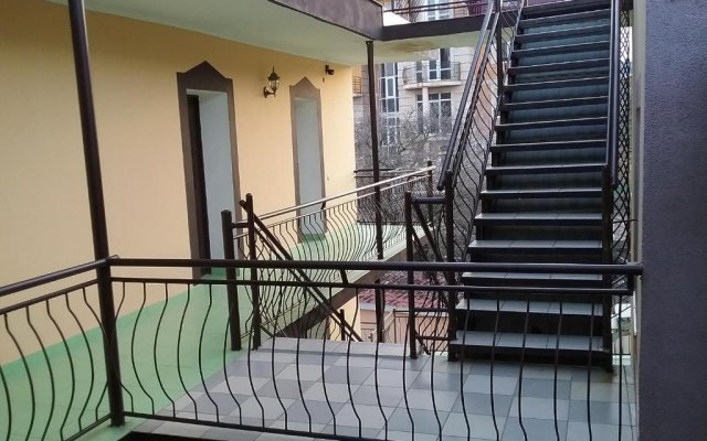 Kipr Guest House