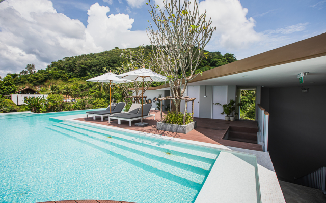 Palmetto Park Condominium