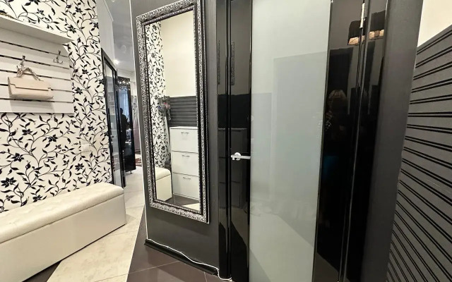 Dvukhkomnatnaya V Klubnom Dome Flat