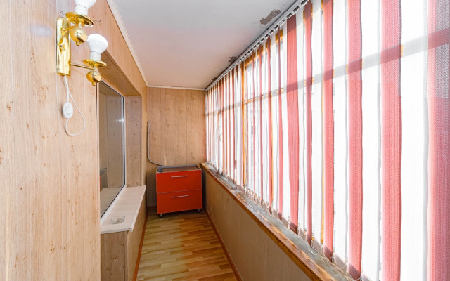 Квартира уютная полноценная двухкомнатная