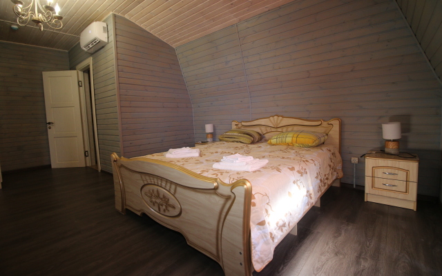 DzhaNat Hotel