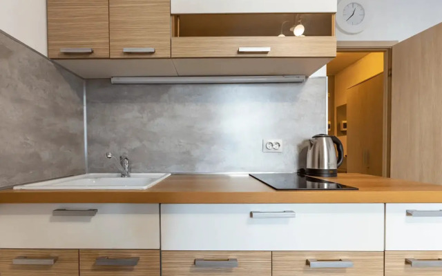 MoreApart 6 Apartments