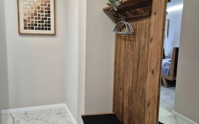 Na ulitse Praporschika Komarova 34-97A Apartment