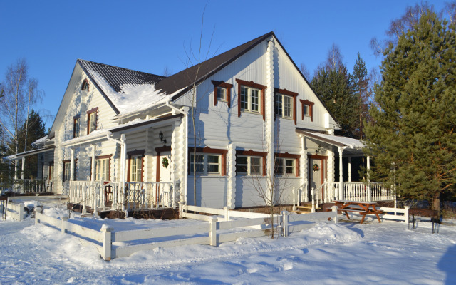 Отель  Эко-комплекс Новый Ковчег