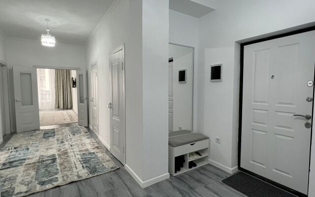 Квартира Family suite с видом на горы