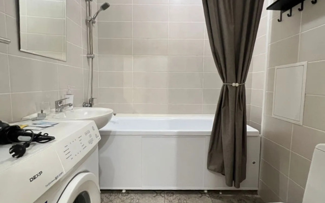 Uezdny Pr. D11, 8 Etazh  Apartments