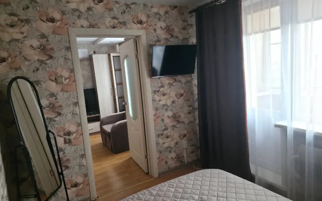 Квартира Победы 84