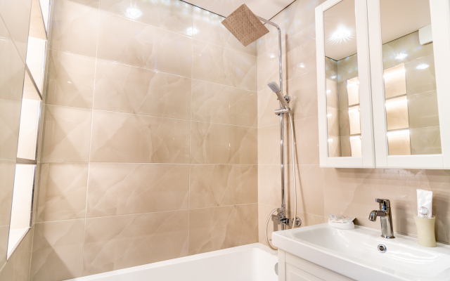 Апартаменты двухкомнатные Stepanenkov на Окской 3