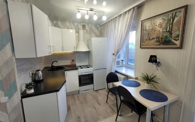 Sibir house v tsentre naberezhnoy 13 Flat