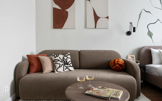 Квартира GM Apartments Стильная двушка у Триумфальной площади