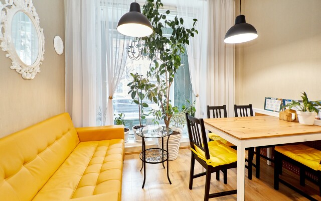 U Semi Mostov Hotel