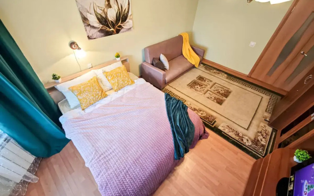 Flat 2k Kvartira Na Semyi Shamshinykh 18
