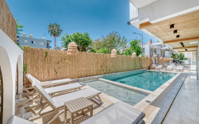 Hildegard Hotel