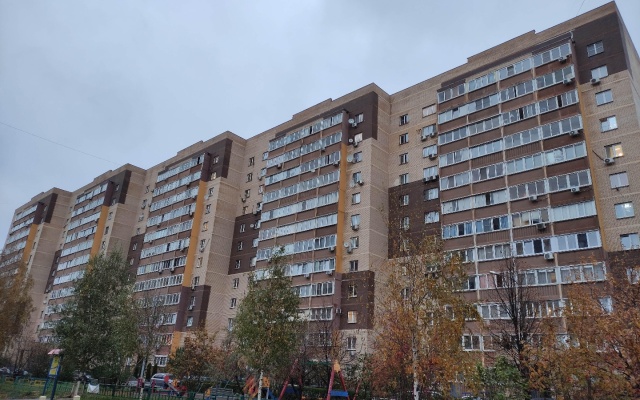 Dvukhkomnatnaya na Kolpakova 37 Flat