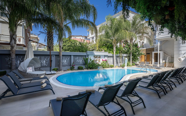 Sealife Lounge Hotel - Adult Only