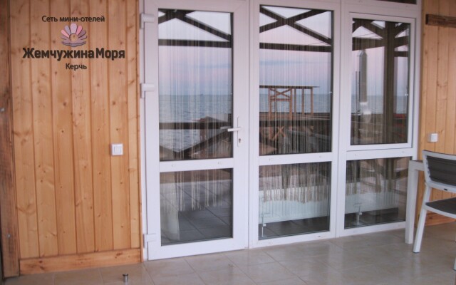 Zhemchuzhina Morya Hotel