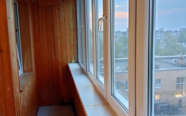 Na Dzerzhinskogo 36 Apartments