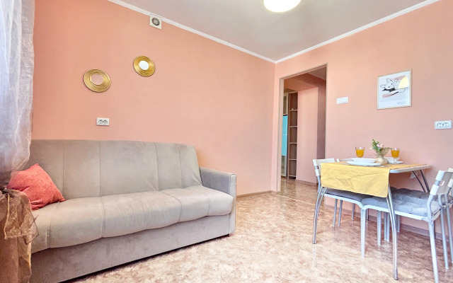 Odnokomnatnaya Apelsin Flat
