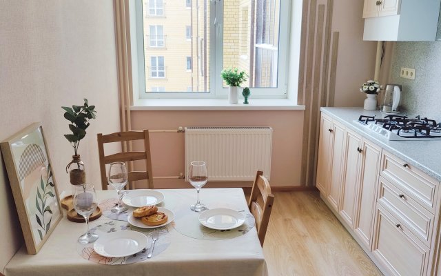 Na Ul Solnechnaya 81 Apartments