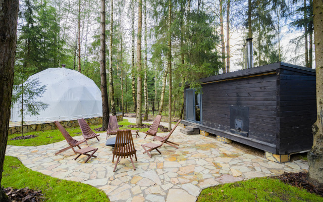 Частный дом Дом-Сфера в Лесу