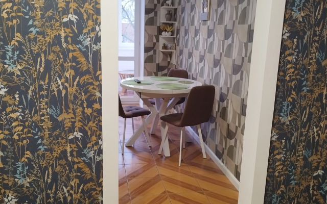 Апартаменты на Яналова