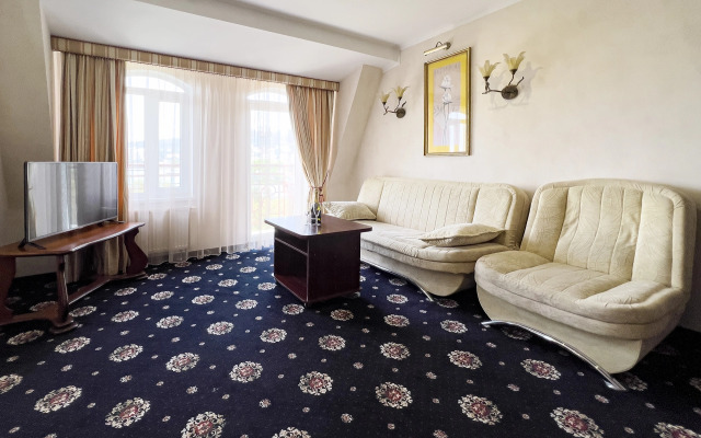 Bristol Hotel