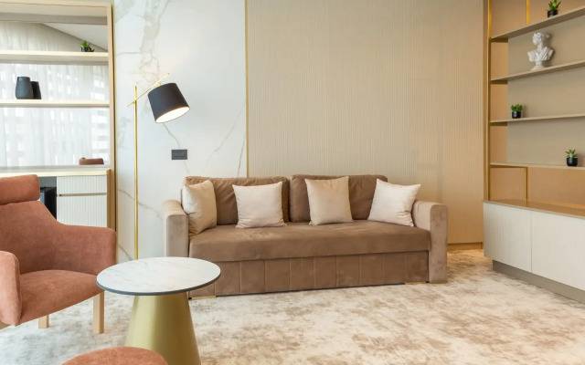 Lupa by Bueno Hotel