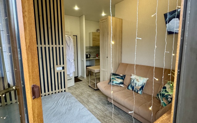 Квартира Студия с балконом напротив ТЦ Горки Город