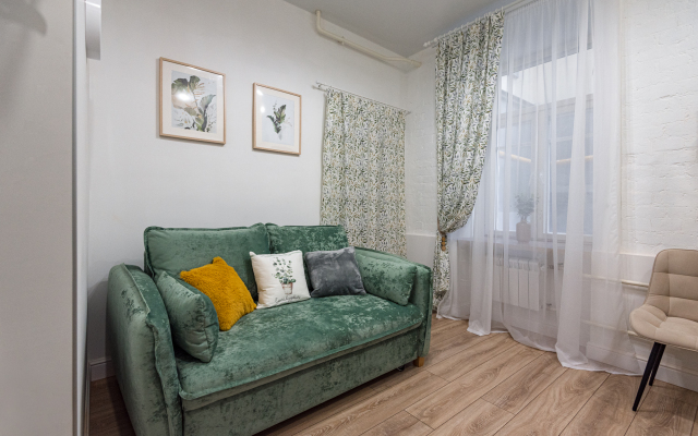 Flat Inn v tsentre Arbata na Malom Nikolopeskovskom pereulke Apartments