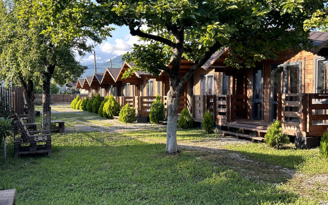 Na Baze Otdykha Bronau Trio Bungalow