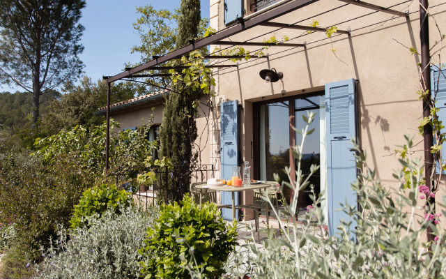 Курортный отель LOU CALEN