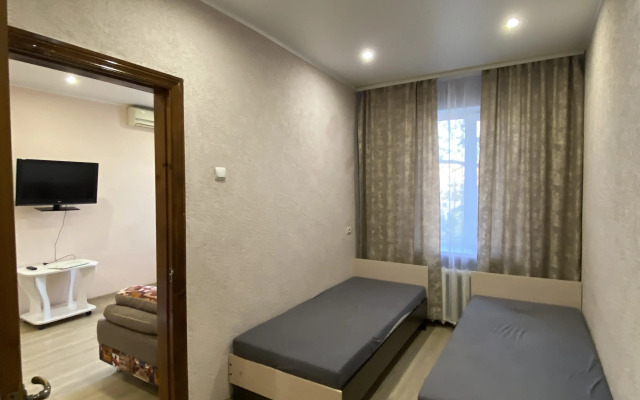 Na Nadezhdy Kraevoy, 9 Flat