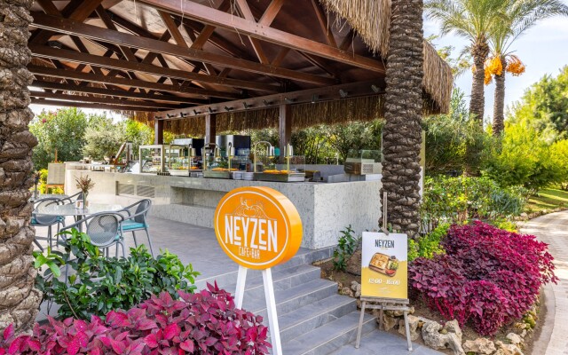 Concorde De Luxe Resort Lara Antalya – Prive Ultra All Inclusive