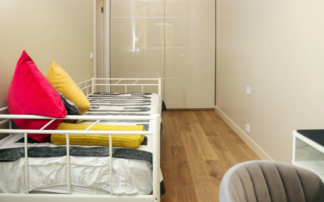 Loft Gussi Flat