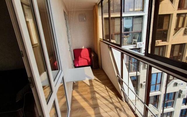 V Samom Tsentre Sochi  Flat
