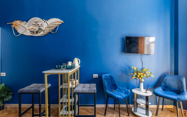 Апартаменты ВО 14/65 Синий свет