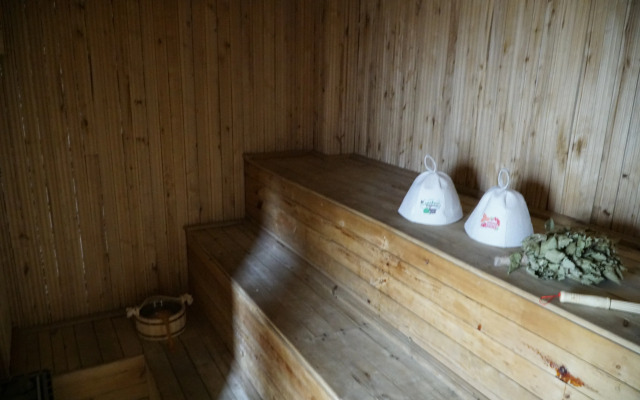 Qorasuv Hotel