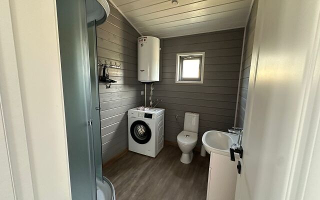 Коттеджи Золотые пески