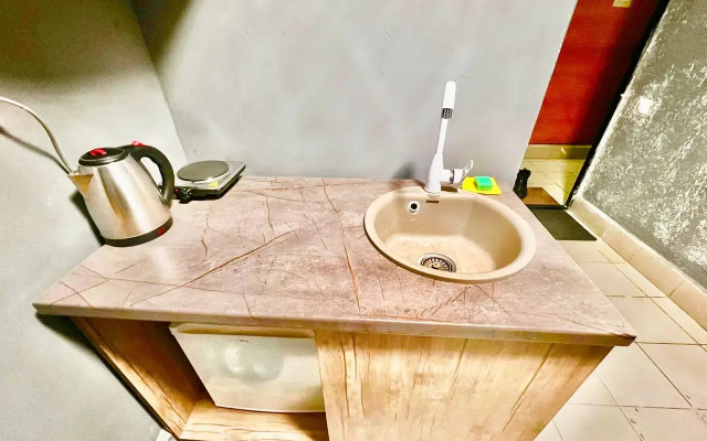 Апартаменты МИНИ СТУДИЯ ЭКОНОМ УЮТНО ЦЕНТР