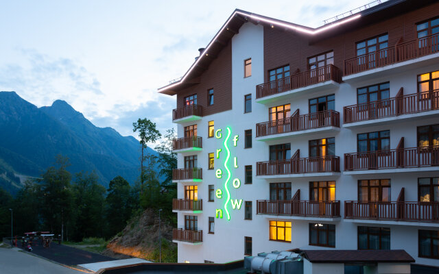 Green Flow Hotel