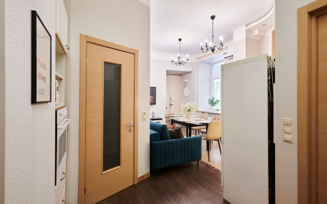 GM Apartments v Dome na Naberezhnoy Flat