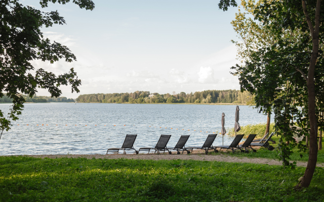 Bereg Zhelaniy Glamping