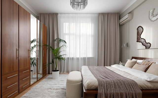 Квартира Видовая Трехкомнатная с Эркерным Балконом