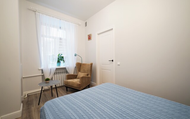 Uyutnaya Kvartira na Vasilyevskom Ostrove Flat
