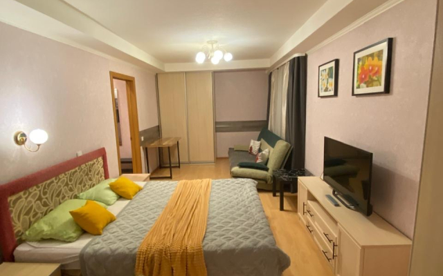 Апартаменты с 2 комнатами, балкон (КВАРТИРА51)