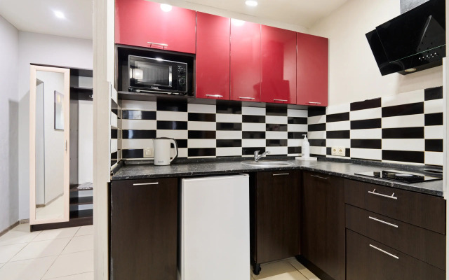 Uyutnaya Studiya S Yevroremontom Apartments